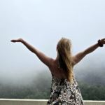 Voyageuse solo - Mont Batur - grand voyage sur mesure Soleïa Travel